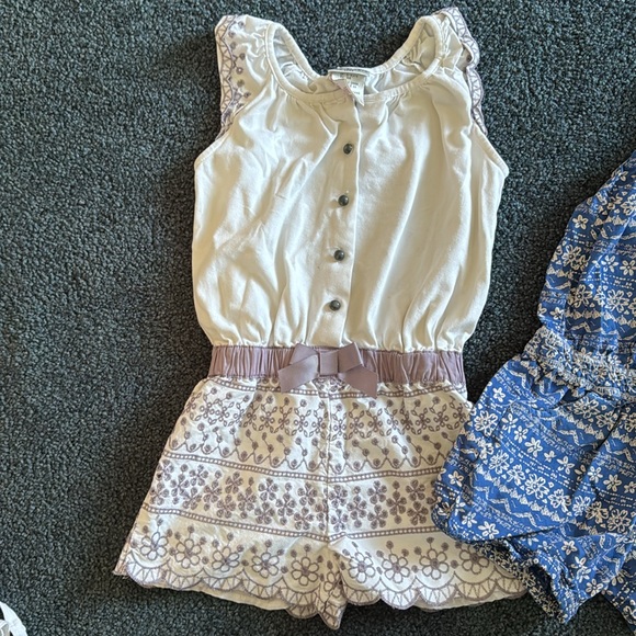 Rompers - Picture 2 of 4